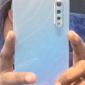 Dusra mobile lehna hai